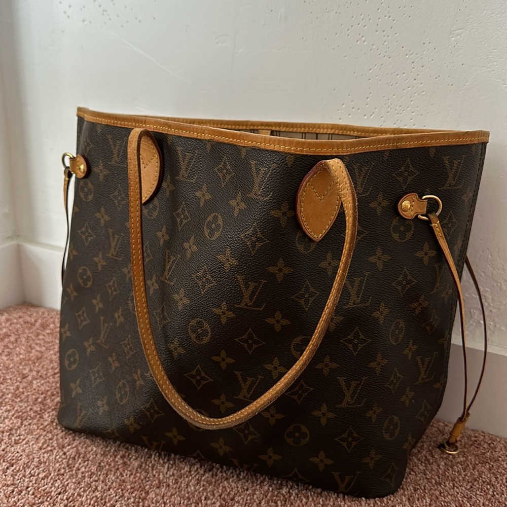 Louis Vuitton Never Full MM